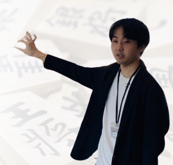 講義を行う福田晴紀三段