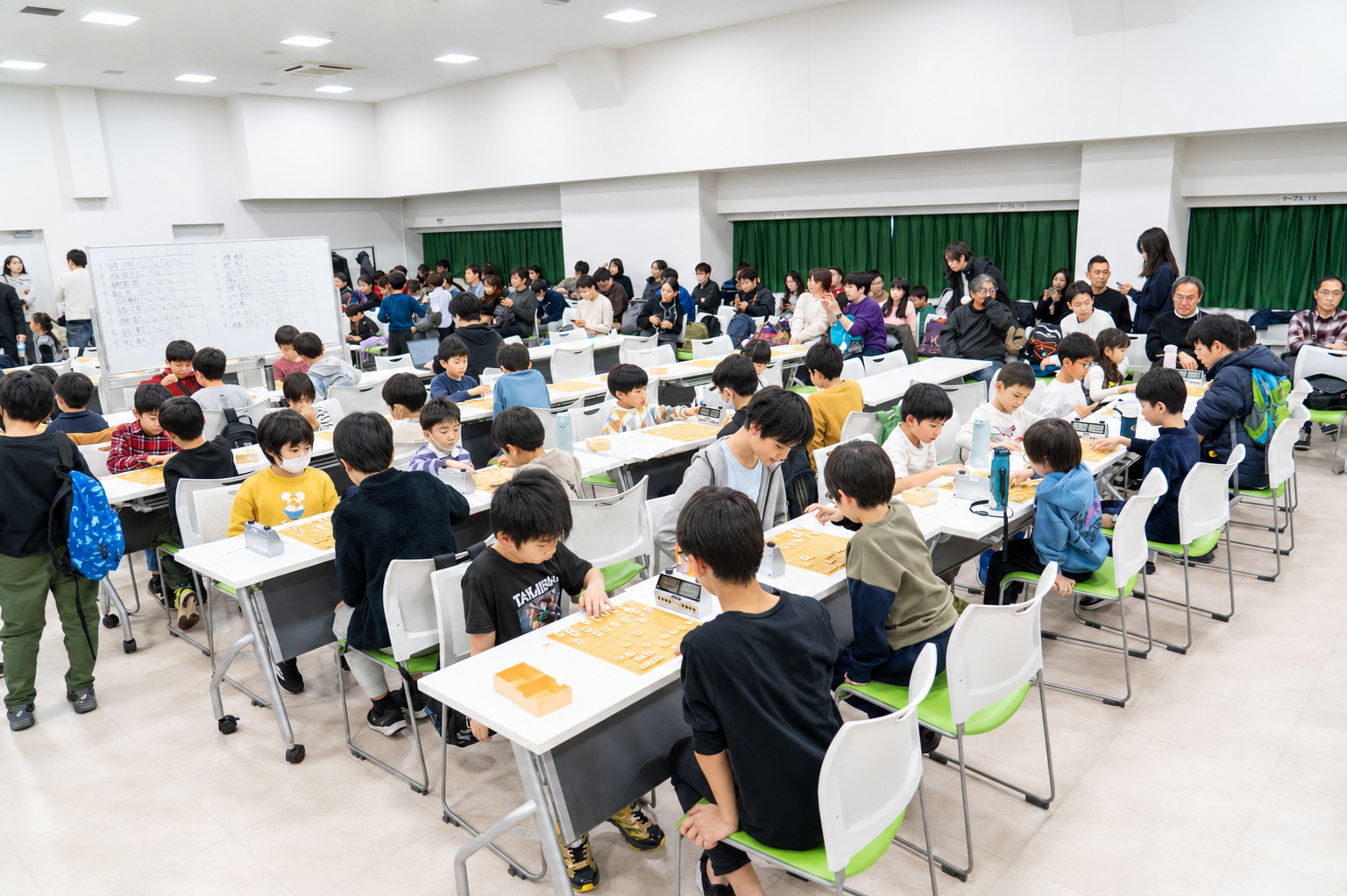 茗荷谷将棋センターの将棋イベント風景（人物はプライバシー保護のため合成）
